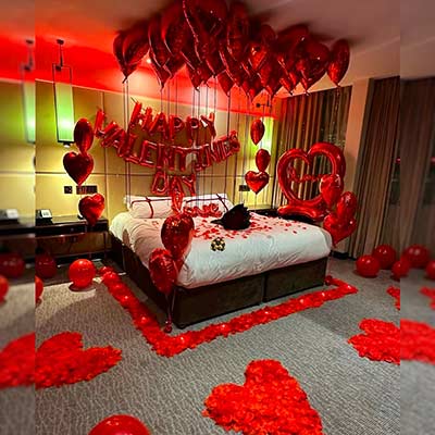 valentines day room decor