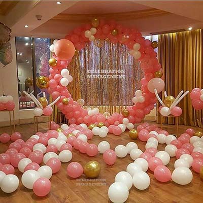 Pastel Balloon Ring Decoration