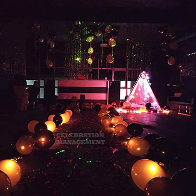 Romantic Cabana Shelter Setup