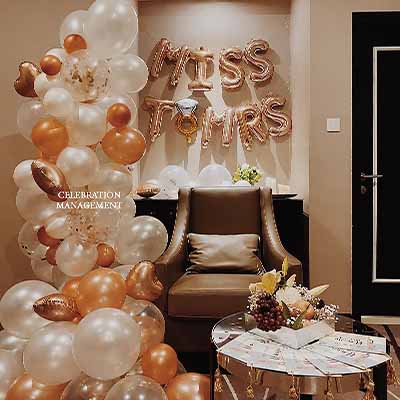 Rose Gold Bacheloratte Decoration