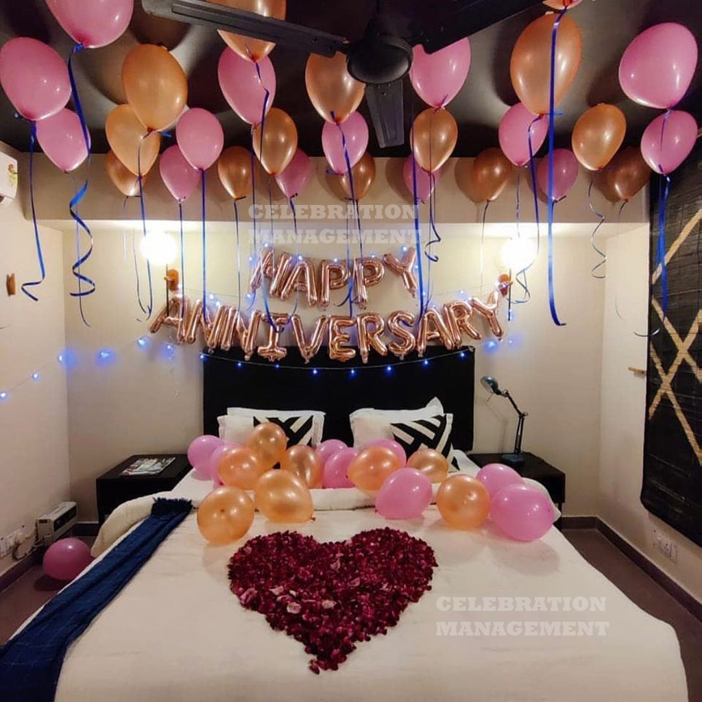Anniversary Love Decoration