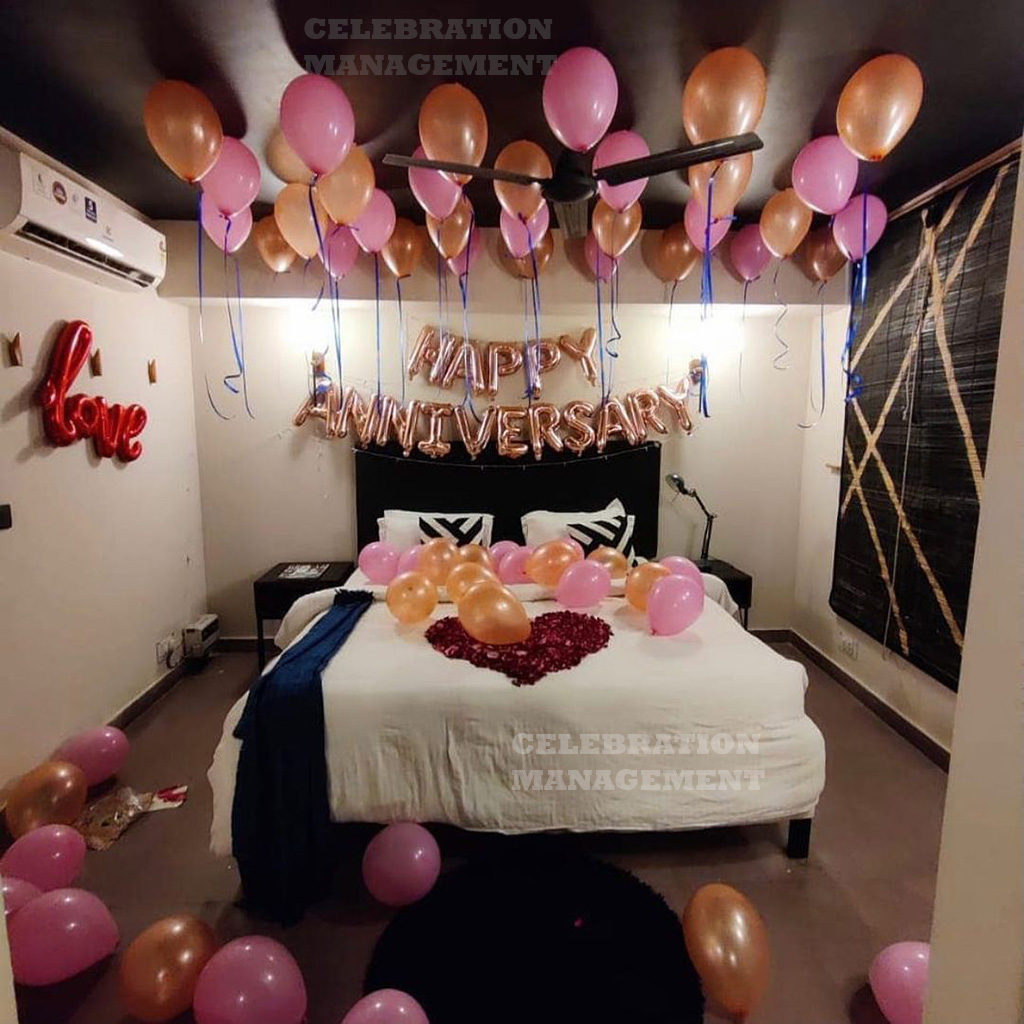 Anniversary Love Decoration