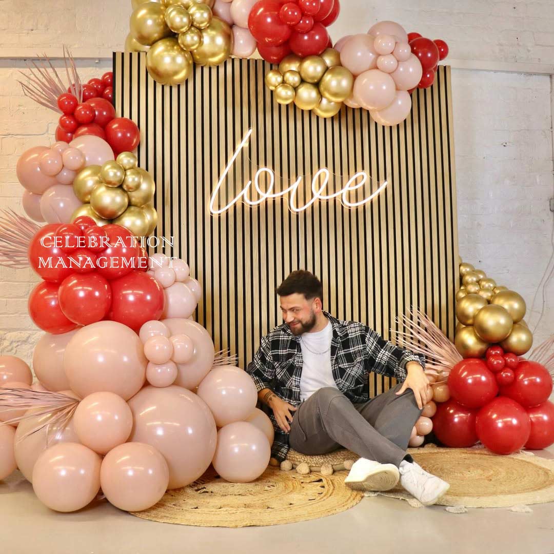 Absolutely IN LOVE Decor